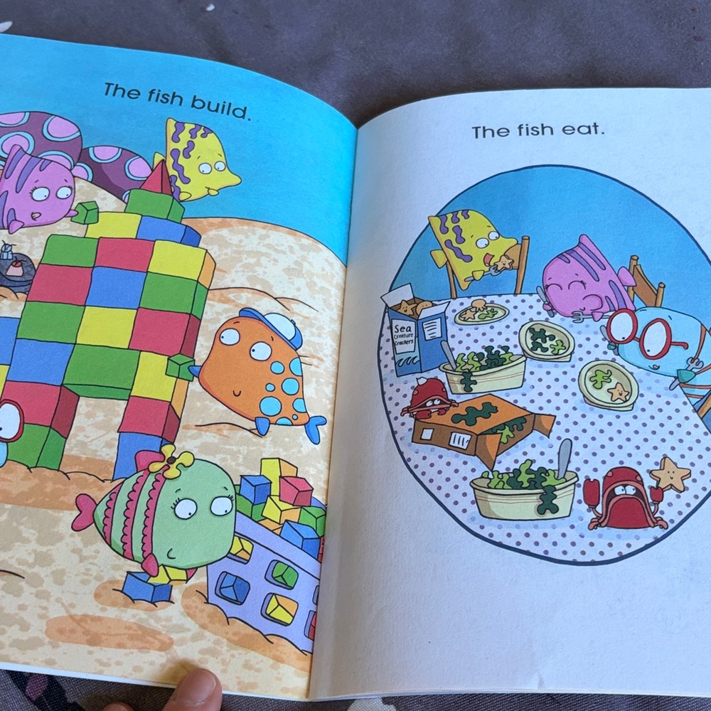 Scholastic young reader book bundle - Picture 5 of 8